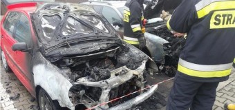 Pożar samochodów w Praszce