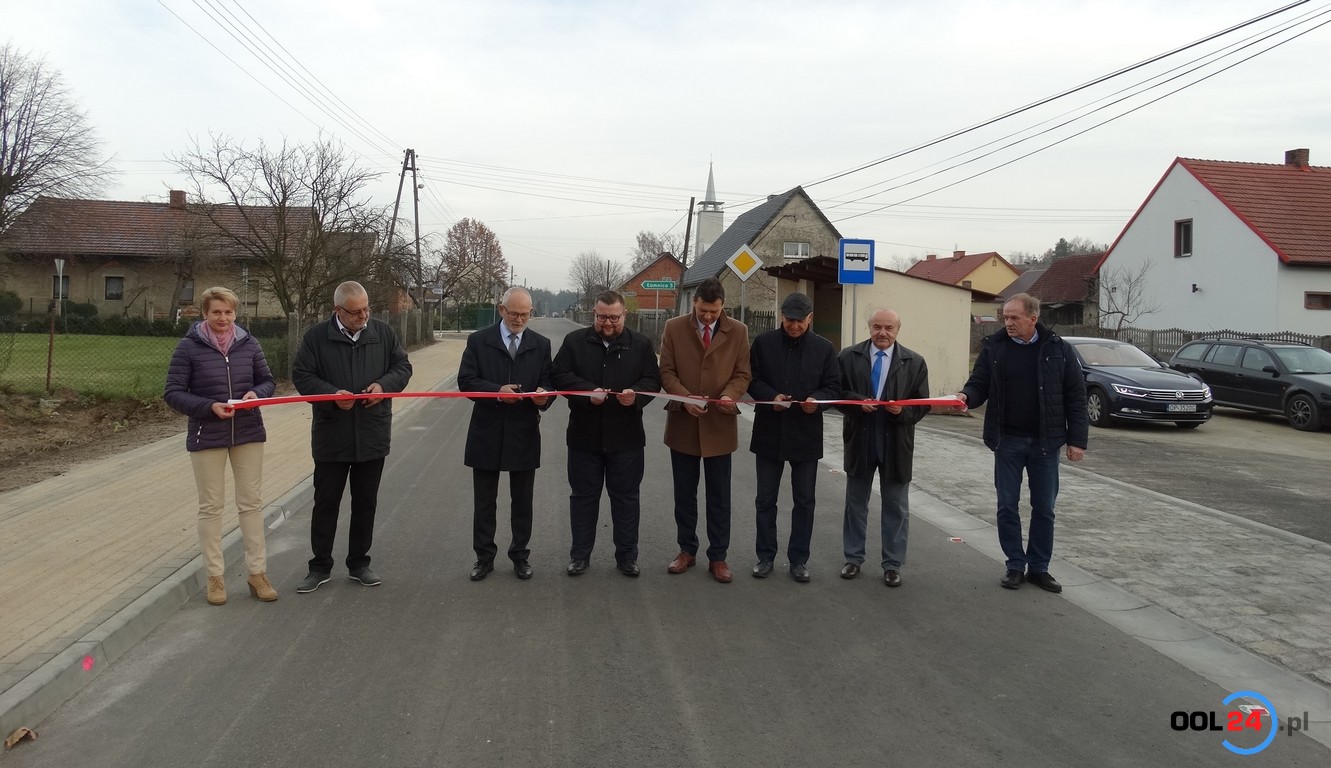 Otwarcie drogi powiatowej w Kolonii Łomnickiej