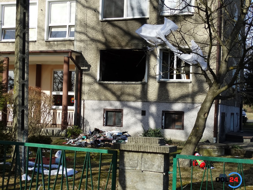 Wybuch gazu w mieszkaniu tuż przy szkole podstawowej w Wachowie! Jedna osoba poważnie poszkodowana.