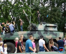 Piknik Wojskowy w Oleśnie. Do miasta przyjechało wojsko ze swoim czołgiem, pojazdami i sprzętem