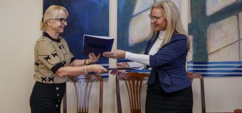 Oleskie szkoły podpisały umowy z Uniwersytetem Opolskim