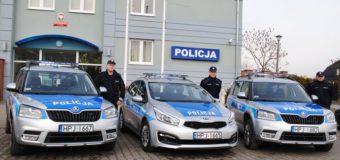 Trzy nowe radiowozy policji