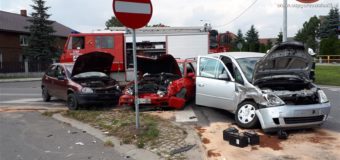 Kolizja trzech samochodów w Kozłowicach