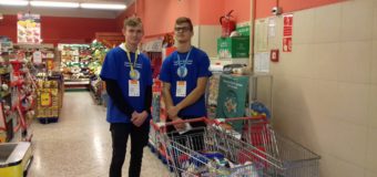 Olescy uczniowie zebrali 588 kg żywności da potrzebujących